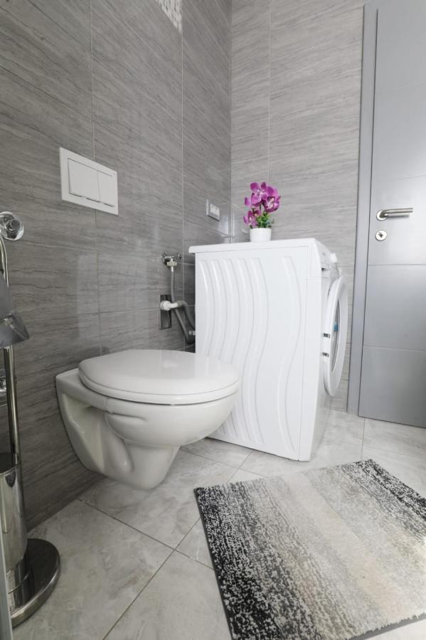 Apartman Teo &Tena Otočac Esterno foto